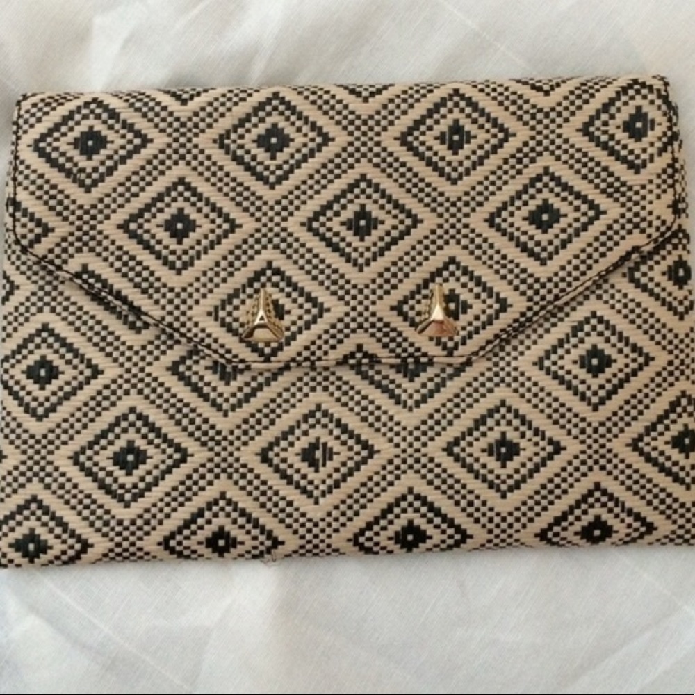 Stella and Dot City Slim clutch - diamond raffia